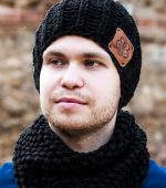 Cotton black beanie for men - Image 3