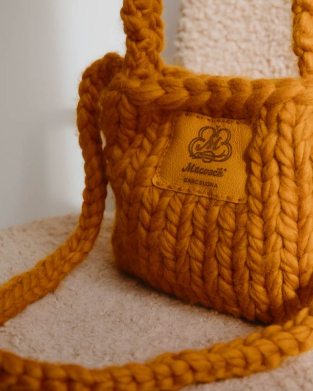 chunky knit bag