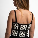 Granny square top, Black & White